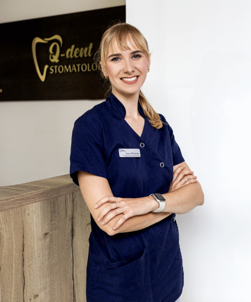 Laura Płudowska – Lekarz dentysta – leczenie endodontyczne pod mikroskopem